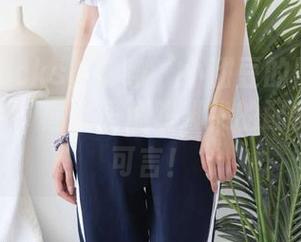 BoBoSocks袜啵啵 – 小甜豆的黑丝风暴又回来了，图库里透明脚尖的配合，无口可言！