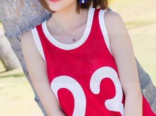 IMiss爱蜜社 – 水手服驾到，黄乐然的写真似乎也要出海了。