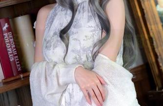 Machi马吉的写真：葬送的芙莉莲，这壁纸能不能不那么催泪？