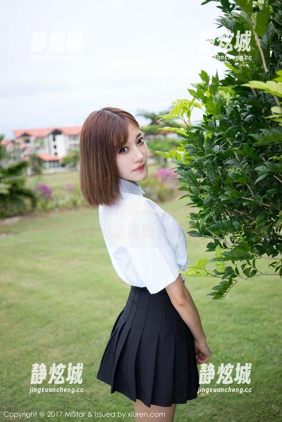 MiStar魅妍社-黄歆苑 MiStar魅妍社 - 当你看到黄歆苑的长腿写真,套图里那种优雅的随意,竟让人有种无法言说的靠近感。