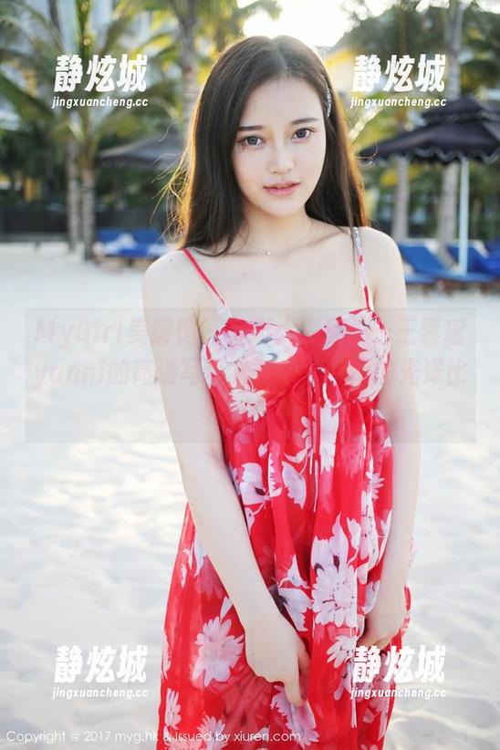 MyGirl美媛馆 - 美脚大揭秘——王馨瑶yanni的高清写真集，看来腿上的光泽比我还亮。