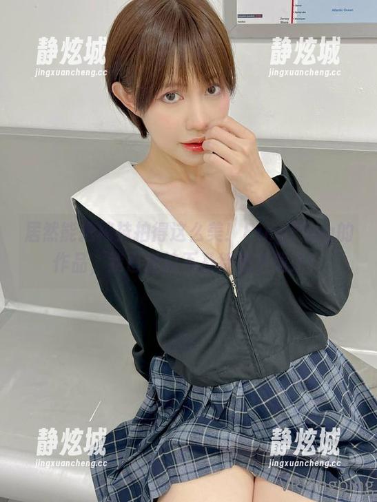 居然能把棉袜拍得这么美！PingPing的作品，我已经迫不及待想下载了！