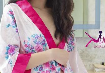 UGirls尤果网 – 杨乔之的运动图片,心痒难耐想下载,结果还是只能窝在沙发里。