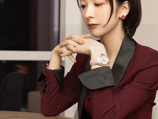 Xiuren秀人网 – 旅拍拯救无聊的周末，伍晓丽Shirley的小美图也许能给你寻找灵感的勇气