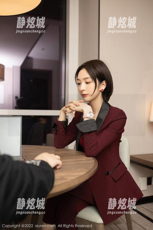 Xiuren秀人网-伍晓丽Shirley Xiuren秀人网 - 旅拍拯救无聊的周末,伍晓丽Shirley的小美图也许能给你寻找灵感的勇气