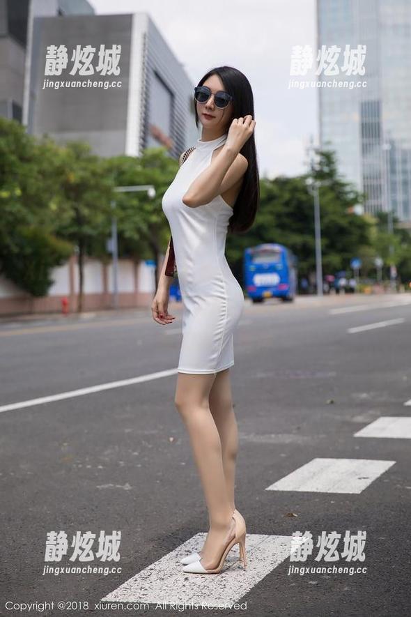 Xiuren秀人网-林文文yooki Xiuren秀人网 - 最新写真:林文文yooki的白丝穿搭,这样的搭配果然有点小心思,看的人心痒痒