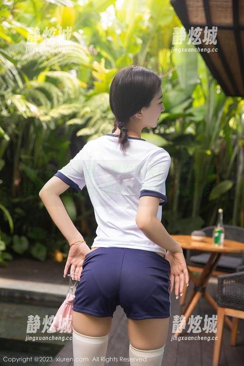 Xiuren秀人网 - 想在夏天打卡既视感？柒喜小baby合集帮你fu下下载操作！
