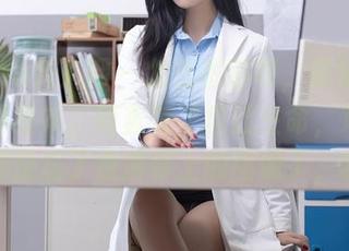 Xiuren秀人网 – 怎么形容呢，黄婧GIGI和那件皮衣，简直有了自己生命，观看时我都快忘了是屏幕上的图像了，哈。