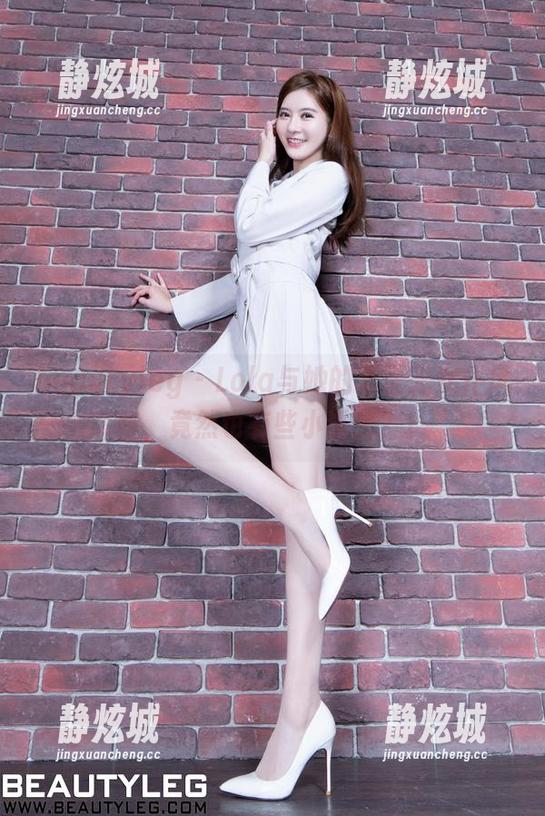 beautyleg-Lola beautyleg - Lola与她的无圣光女仆风格,竟然也有些小诱惑?!