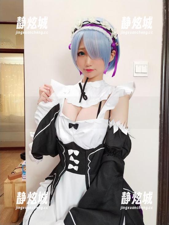 nagisa魔物喵 图片精选:nagisa魔物喵的画风,越看越觉得…好像有什么不同呢?