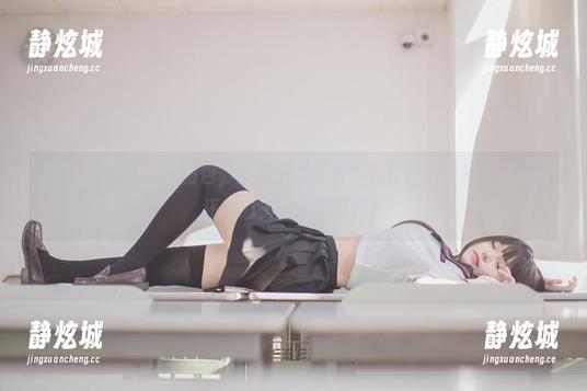 yoko夏宅 yoko夏宅的精选图包,索尼子本毛衣,究竟是编织的千丝万缕还是心头的悠悠牵挂?