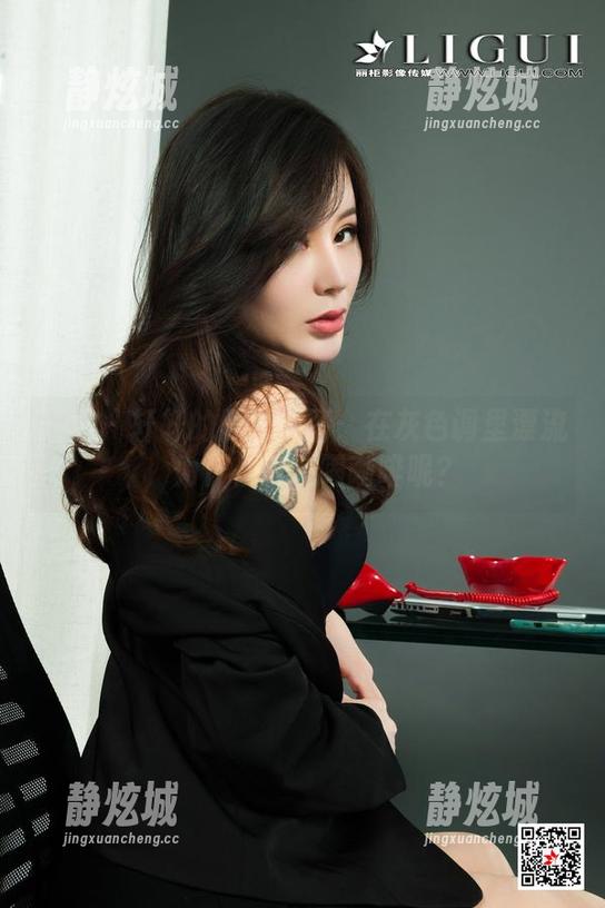 丽柜-轩轩 丽柜 - 轩轩的黑白套图:在灰色调里漂流,为什么好想喝咖啡呢?