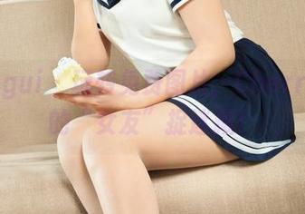 丽柜ligui – 玩转免费图片，Cherry和她的“女友”捉迷藏！