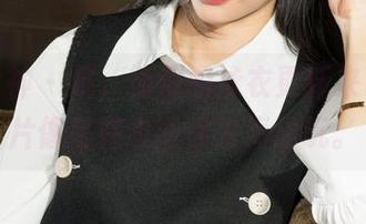 克拉女神 – 哦，僮僮的泳衣更新来了，图片像是在邀请你去海边玩。