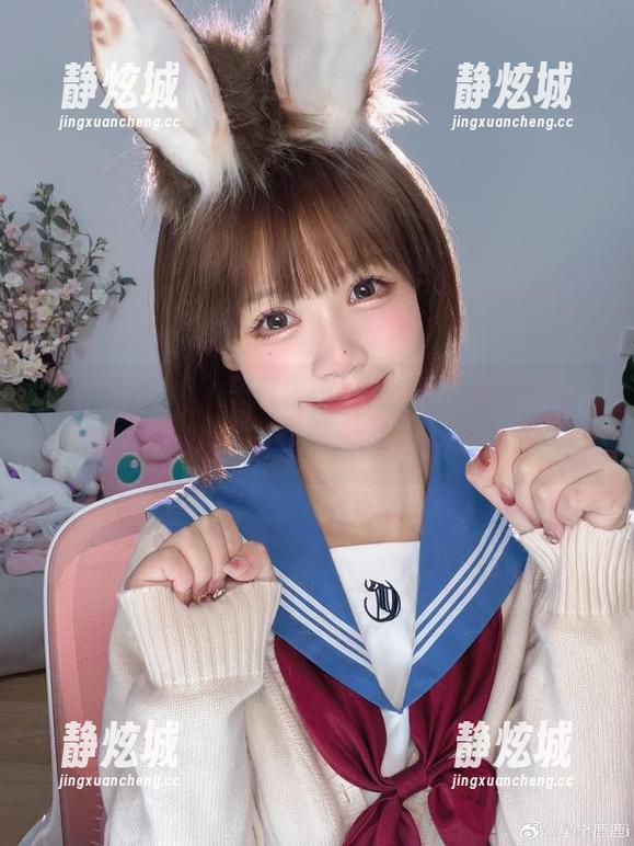 千反田鹿子 页面的图片,千反田鹿子穿水手服,嗨,这气质让我想到了哪个动画角色…