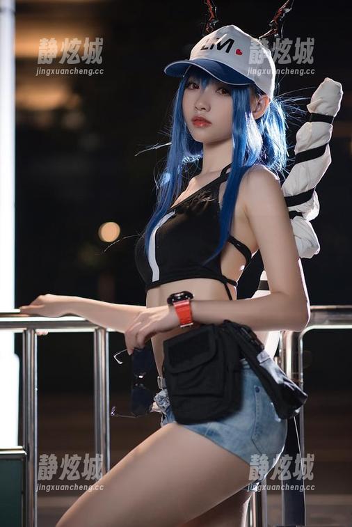 大大卷卷小卷 “95”是个魔咒吧?看套图的时候好像时间也被卷进去了——大大卷卷小卷,你怎么理解的?