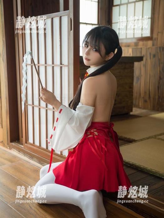 失眠小宁 失眠小宁的万圣节cos,我竟然在那里停留了好久