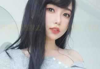 女主K：大清早的自然状态，精选素颜套图，看完后我想喝杯咖啡