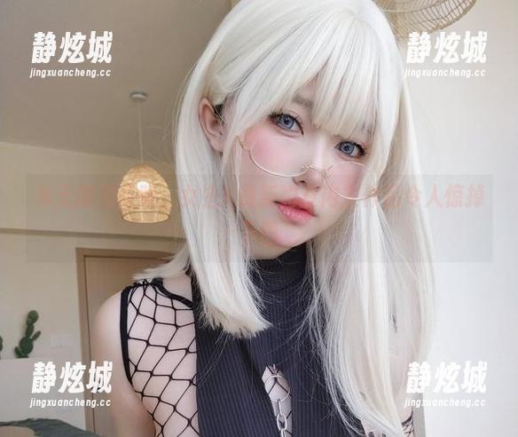 从无聊到尖叫，女主K最新豹纹内衣作品令人惊掉下巴