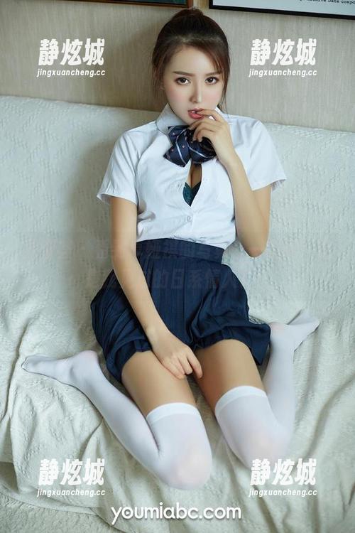 尤蜜荟 - 看到卓娅祺的写真，一瞬间：这是我见过的日系情人？！