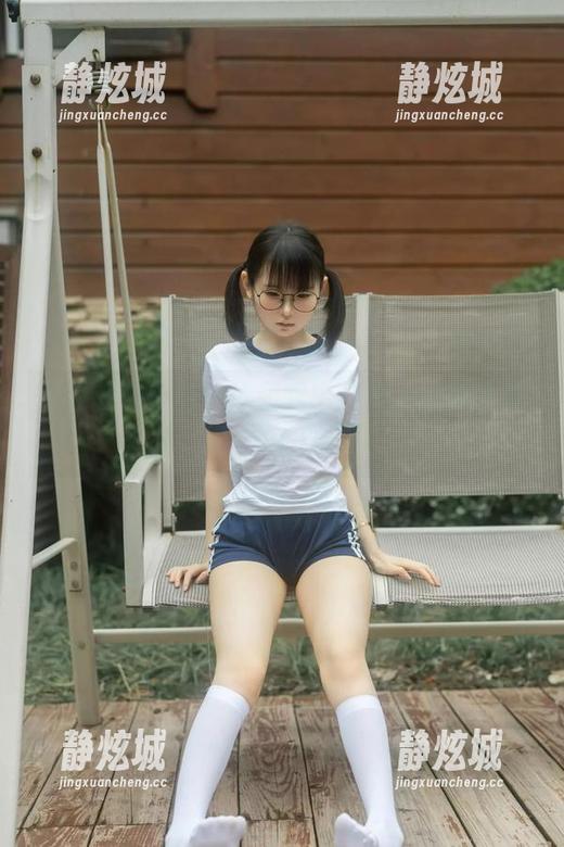 幼水铃衣 幼水铃衣在在线泳装秀中绽放,资源卡带你飞!