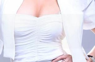 推女郎 – 吻熙的护士写真,这个白大褂下藏着什么?