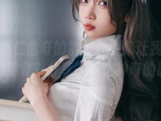 为什么杏仁曲奇的裤里丝图集让我想起小时候的零食？分享一下这神奇的联想。