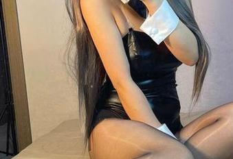 微密圈 – 谁说校服不能时髦？桃沢樱呀原图带你玩转校园