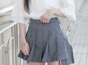 梦丝女神 – 私房精选！莹仙女的夏天图片，小巧思满分。