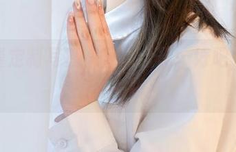 梨瑾瑾定制写真，双人合影…好吧，我也想参一脚！