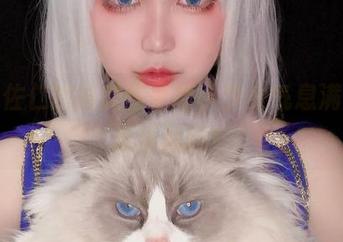 椒妮佐仁的新美图更新，少女气息满满，谁能抵挡？