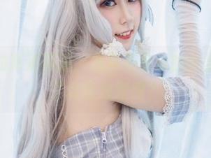 泳池里的高清画面，流年不停w的合集—摸到了水的温度没？