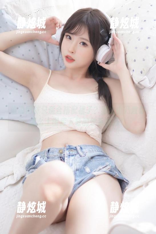 谁说网袜只适合搭配裙子？清水由乃教你怎么上图库下载的快手技巧！