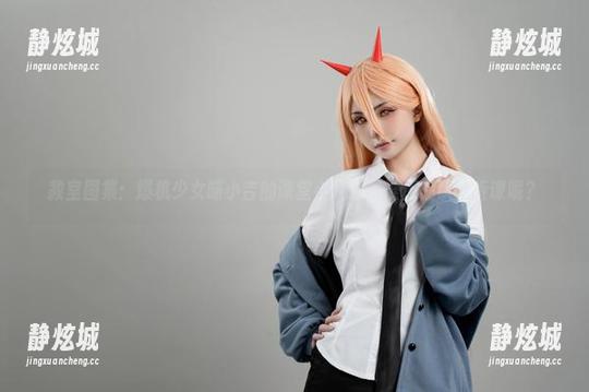 教室图集：爆机少女喵小吉的课堂小风波，谁还在认真听课呢？