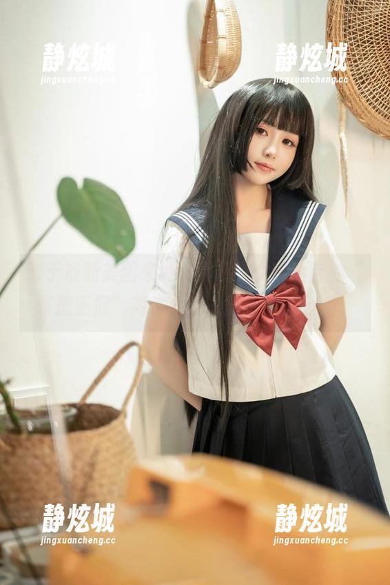 爆机少女喵小吉 对于最新美图来说,爆机少女喵小吉的“罪恶王冠”简直是没人能拒绝的诱惑。