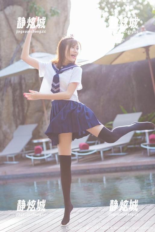 爱蜜社-ALICE梁紫轩 爱蜜社 - ALICE梁紫轩的御姐写真,分享一个御姐如何把‘散步’变成猫步的秘诀!