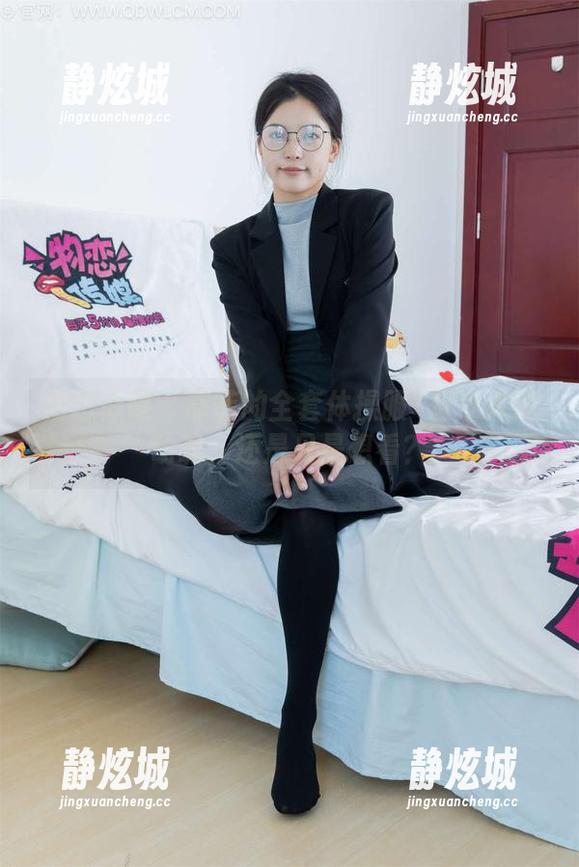 物恋传媒 - 菲菲的全套体操服–想让人运动嘛，还是只是想看？