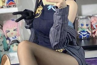 这组最新图集爽到我了，白栎Shirly在里面简直是步步为营的女王，力压群芳！
