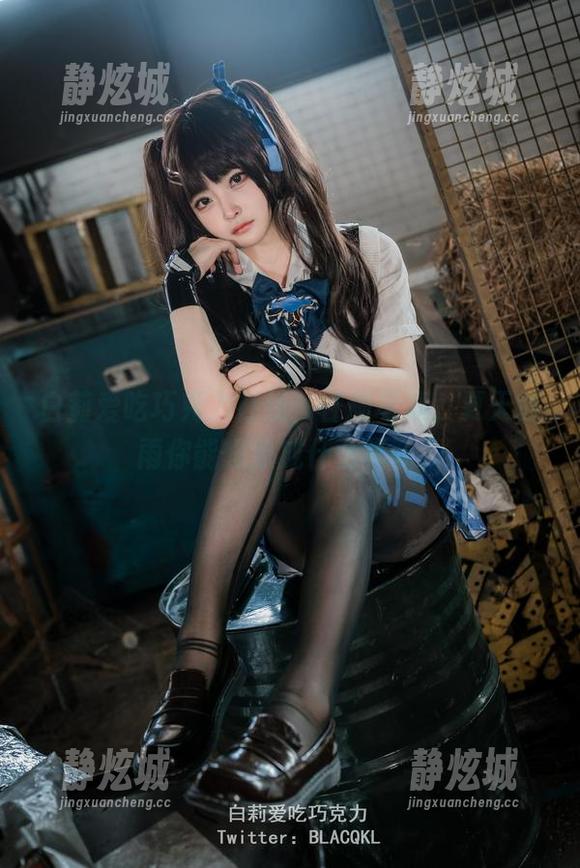 白莉爱吃巧克力 白莉爱吃巧克力在线,甘雨写真,夏天的雨你能想象成什么样呢?