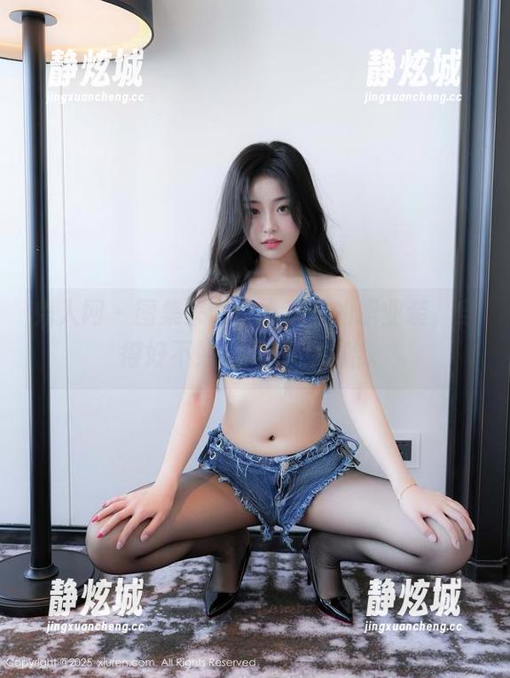 秀人网-小爪几 秀人网 - 图集来啦,小爪几的职业装,穿得好不如拍得好,哈哈。