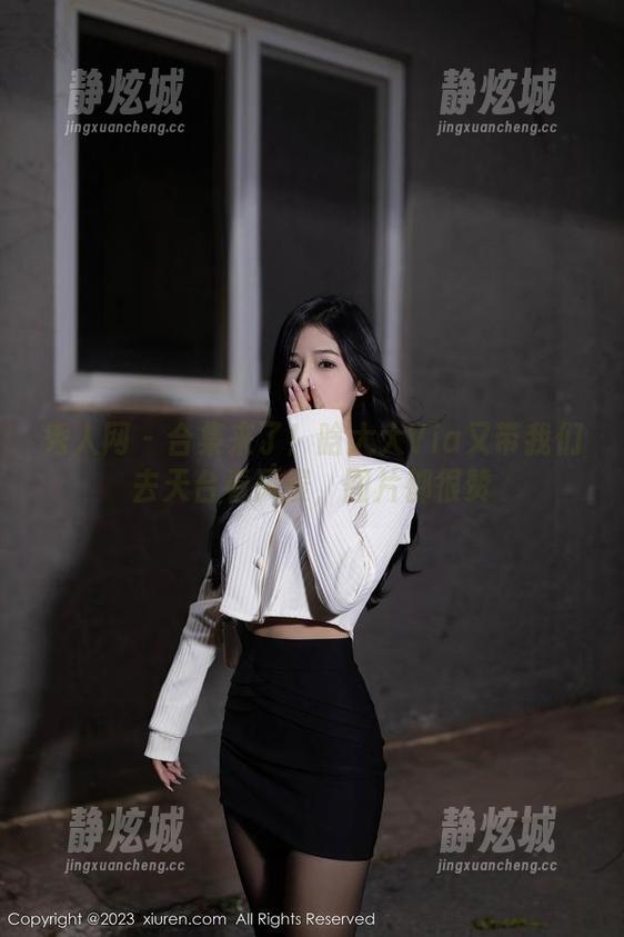 秀人网-晗大大Via 秀人网 - 合集来了!晗大大Via又带我们去天台看风景,图片都很赞