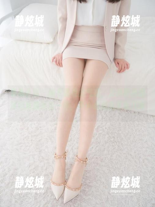 紧急企划-龙崎聆音 紧急企划 - 睡衣展现的气息,龙崎聆音的原图就像壁纸一样,不小心总想多看几眼。