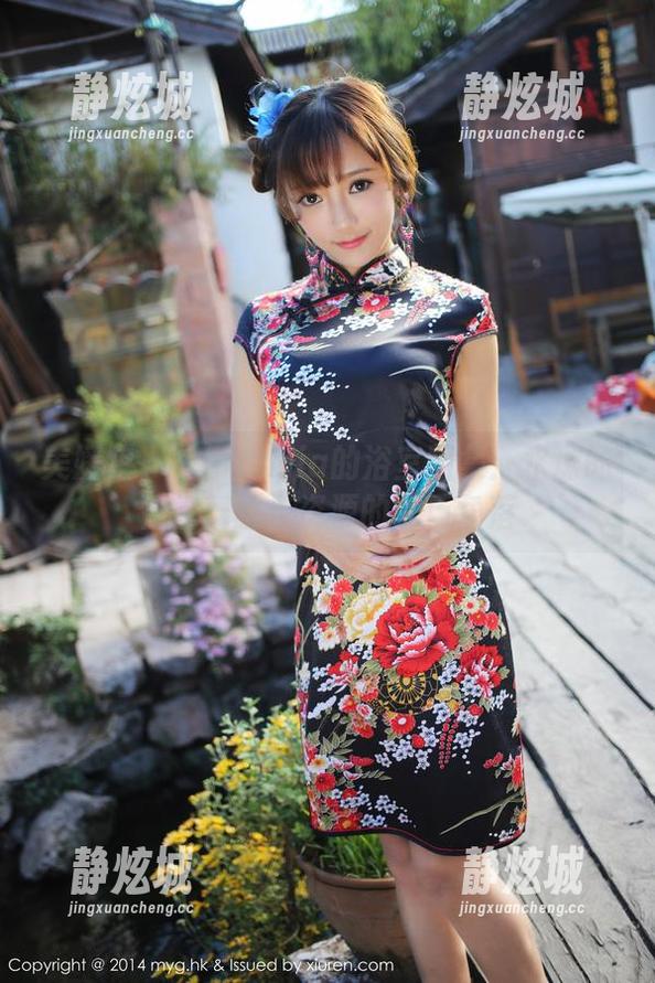 美媛馆 - 徐微微mia的浴室图集：水珠的任性舞蹈与资源的乖巧角落