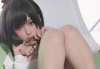 一غلط就喜欢芊川一笑MNK的私房照片，足部清新风！