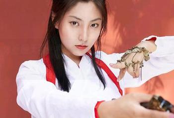 蜜桃社 – 体操服无敌！桃乃香Tina原图在线。奇怪，这让我想起了童年。