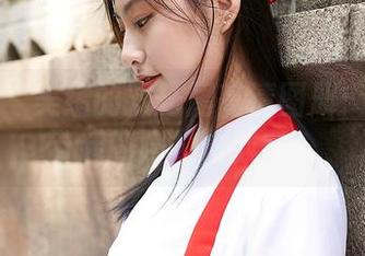 蜜桃社 – 美绪的双马尾高清图册：一头发带起的阿拉伯数字？