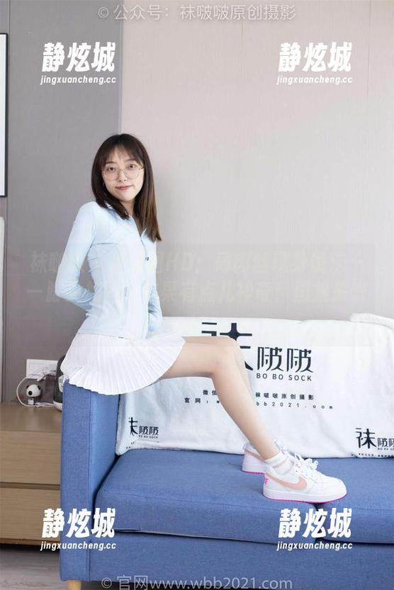 袜啵啵 - 甜甜圈HD：薄肉丝现身说法——脚尖加固，效果有点儿神奇！图集来啦！