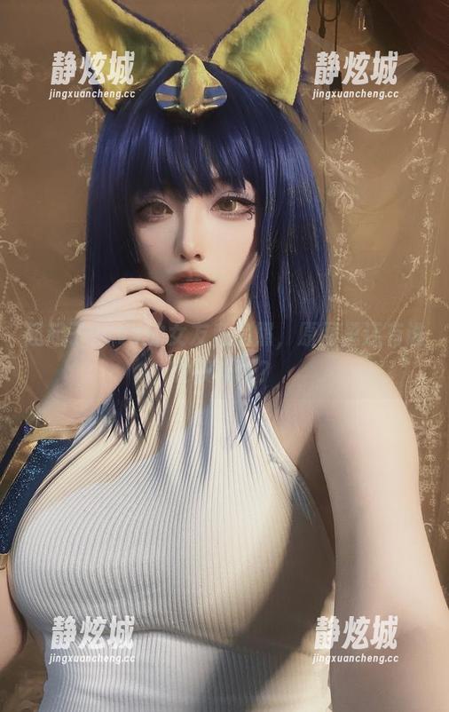 起起子vvvv 起起子vvvv的女友私房照,原图里还有谁没被发现?