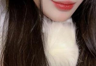 阿九从不咕咕：为你奉上学姐的福利，别问我为什么这么好心
