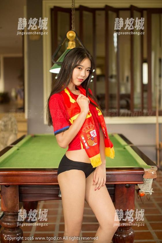 青豆客-战姝羽Zina 青豆客 - 分享这套图吧,战姝羽Zina的女友真是小心思满满。